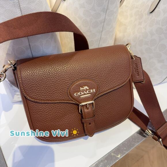 NWT COACH Amelia Saddle Bag Shoulder Bag Leather CP107...